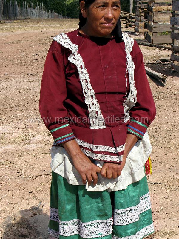 tepehuano_woman_01.JPG - Documentation of tepehuano indigenous textiles from Huajicori, Nayarit, Mexico. The full costume fro La Limonal de Rio, Durango.