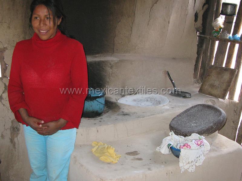 muralitas_casa_02.JPG - Documentation of tepehuano indigenous textiles from Huajicori, Nayarit, Mexico