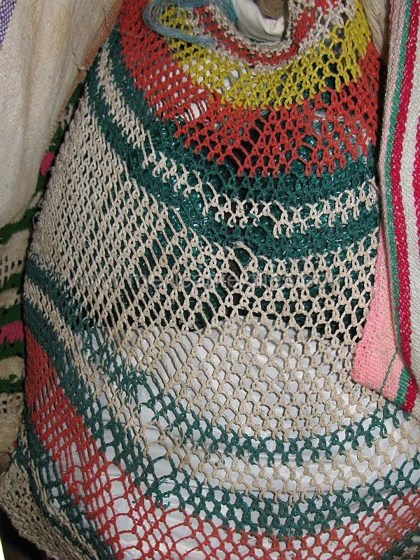 tepehuano_bags_03.JPG - Documentation of tepehuano indigenous textiles from Huajicori, Nayarit, Mexico