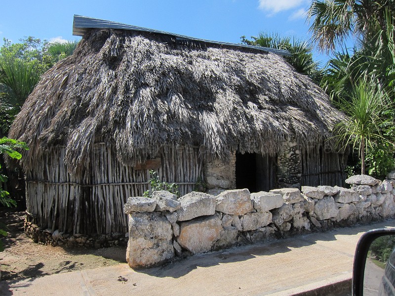 mayan_concepcion28.JPG - Documantary photos of villages of Calkani, Campeche november 2011