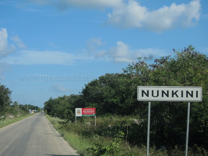 mayan_nunkini01.JPG - Documantary photos of villages of Calkani, Campeche november 2011