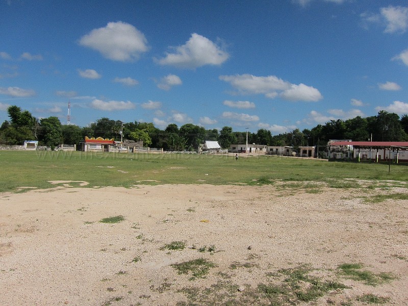 mayan_punachen04.JPG - Documantary photos of villages of Calkani, Campeche november 2011