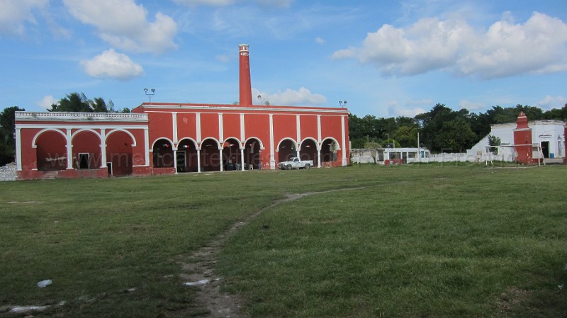 mayan_santacruz10.JPG - Documantary photos of villages of Calkani, Campeche november 2011
