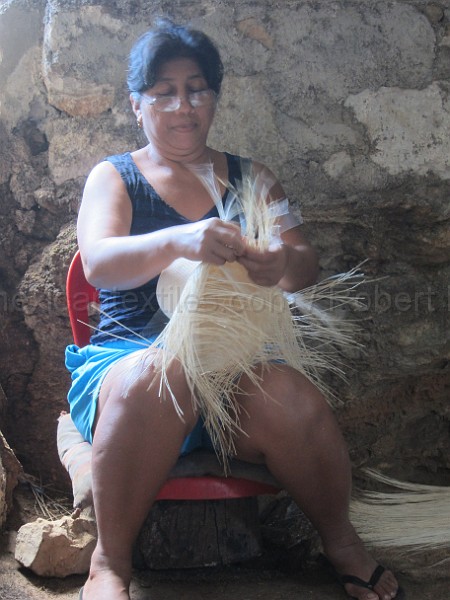 mayan_santacruz23.JPG - Documantary photos of villages of Calkani, Campeche november 2011