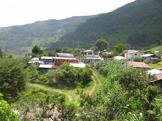 nahua_xiicalahuatla_30.JPG - The village
