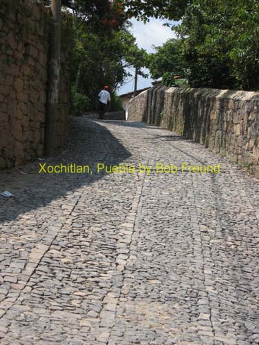 xochitlan_town_03