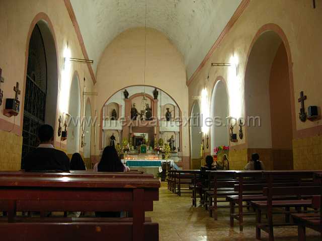 Sierra_Nayar_03.JPG - Inside the Church