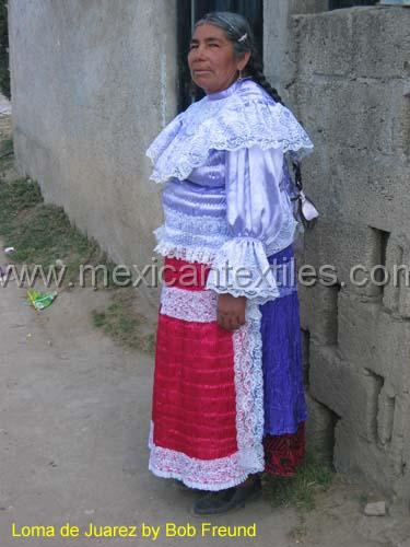 traje_tipic.jpg
