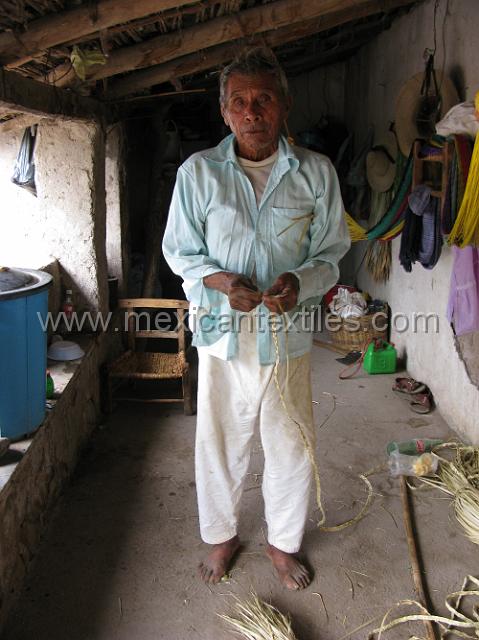 cozomatlan_nahua19.JPG - Last man using traditional costume in the town.