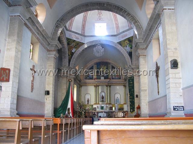 nahua_cuautempan_06.JPG - interior of the main church in the center of town.