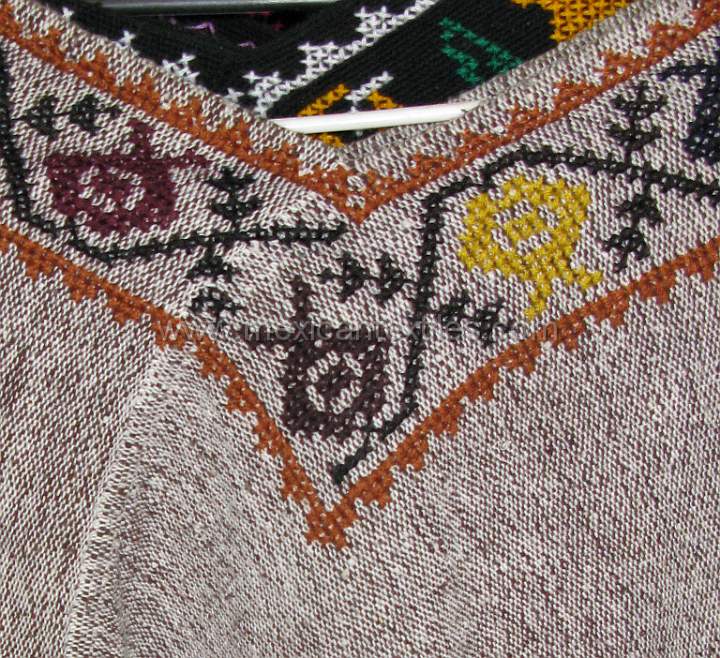Home/Hueyapan Puebla textile patterns/quechquemitl_hueyapan_15