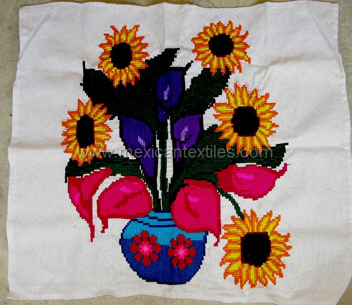 sn_antonio_embroiderey_09.JPG - Otomi indian embroidery from San Antonio Huehuetla, Hidalgo, Florals design napkin