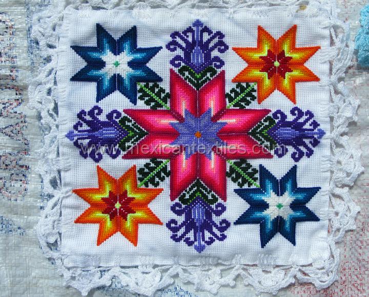 sn_antonio_embroiderey_18.JPG - Otomi indian embroidery from San Antonio Huehuetla, Hidalgo, napkin, otomi stars